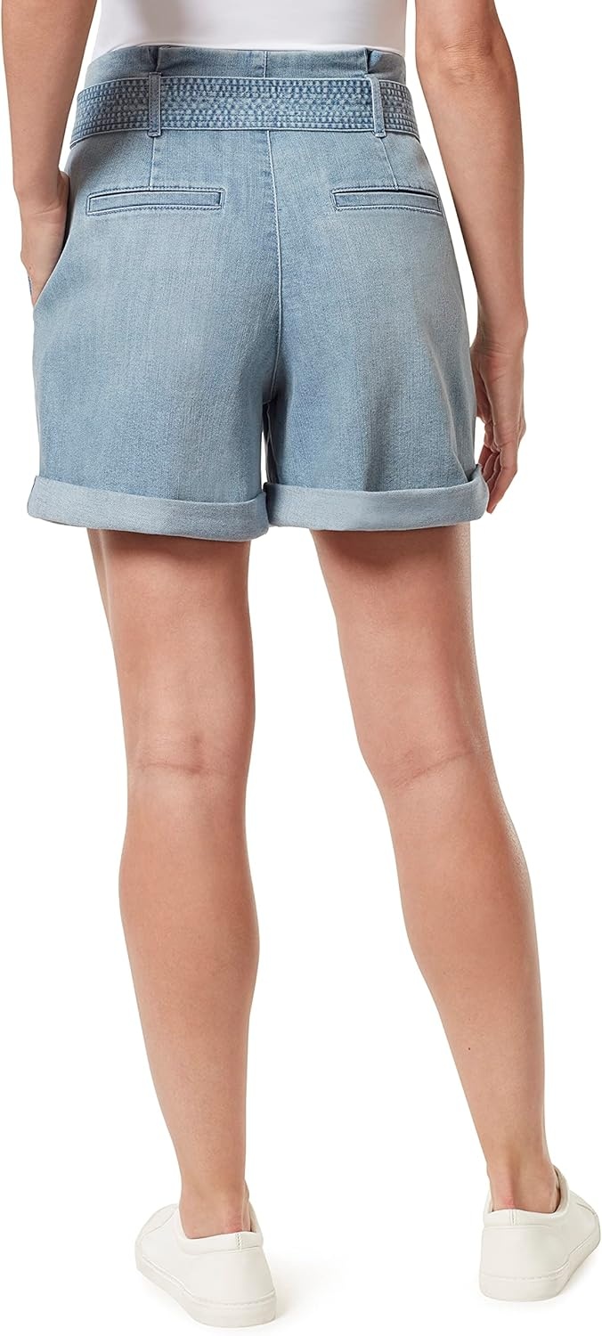 image:imageGloria Vanderbilt Womens Trapunto Self Belt Vacation Short StandardSaltmarsh