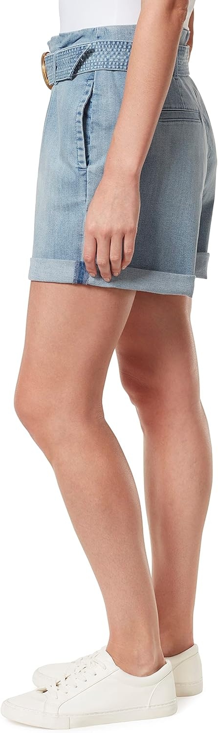 image:imageGloria Vanderbilt Womens Trapunto Self Belt Vacation Short StandardSaltmarsh