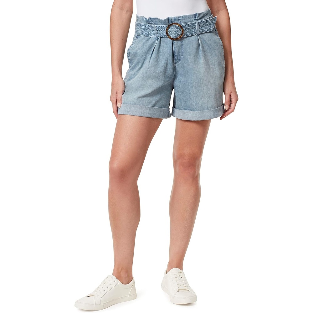 image:imageGloria Vanderbilt Womens Trapunto Self Belt Vacation Short StandardSaltmarsh