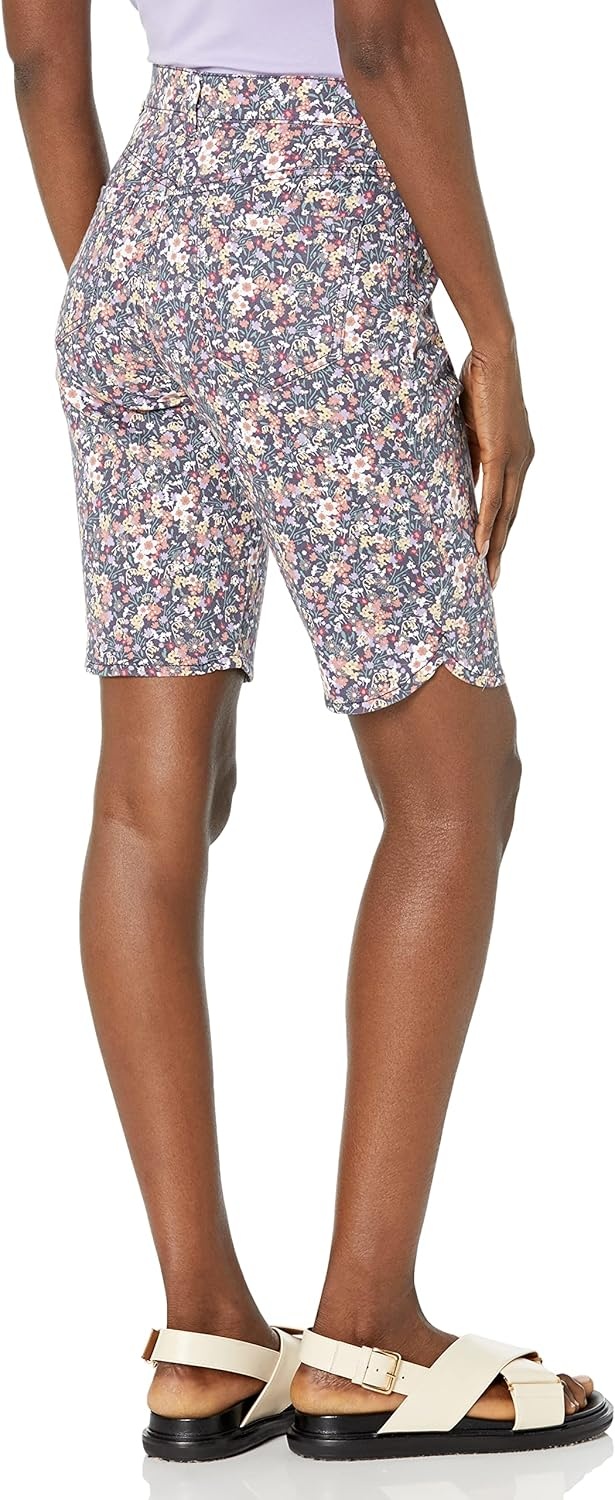 image:imageGloria Vanderbilt Womens Amanda Bermuda ShortGraystone Wild Flowers